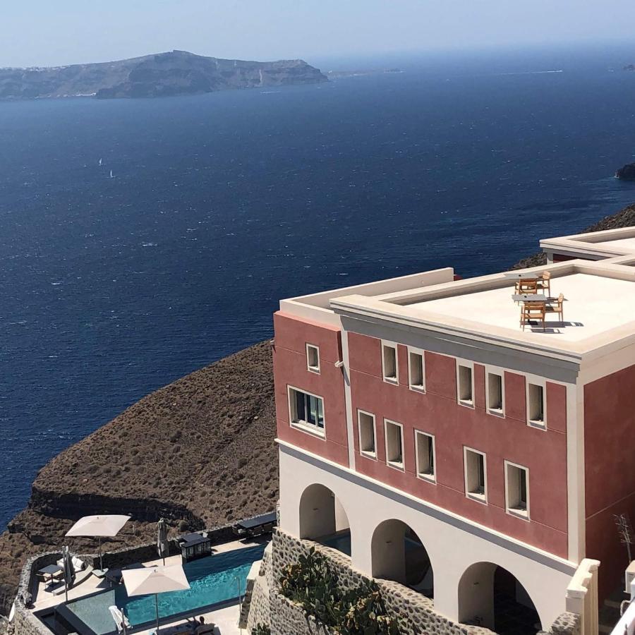 Villa Bordeaux Фира Екстериор снимка