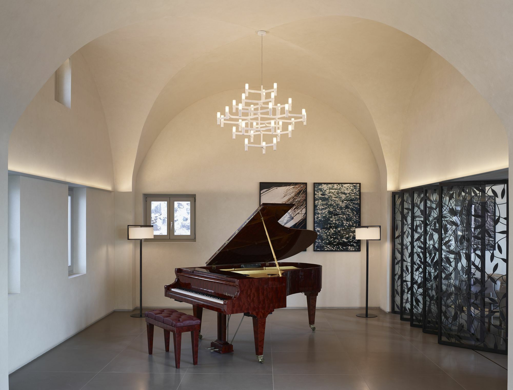 Villa Bordeaux Фира Екстериор снимка